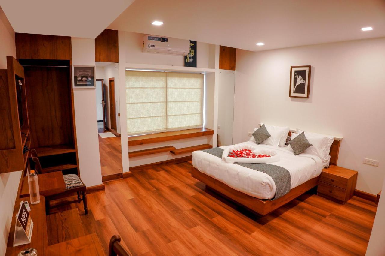 Mpsroyalsuites Perintalmanna 外观 照片