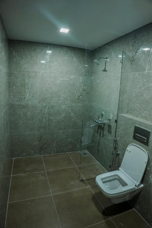 Mpsroyalsuites Perintalmanna 外观 照片